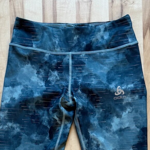 Women's Running and Training Tights - Picture 2 of 7